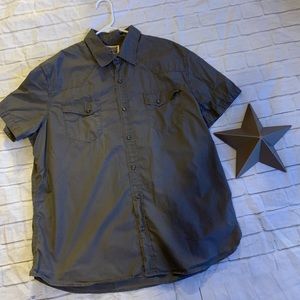 Converse snap front short sleeve shirt